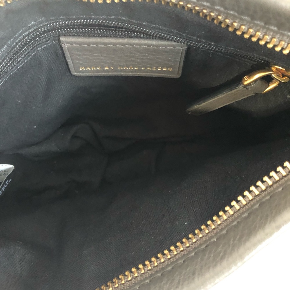MARC JACOBS Pebbled Leather Percy Cross body Gray - Picture 7 of 8